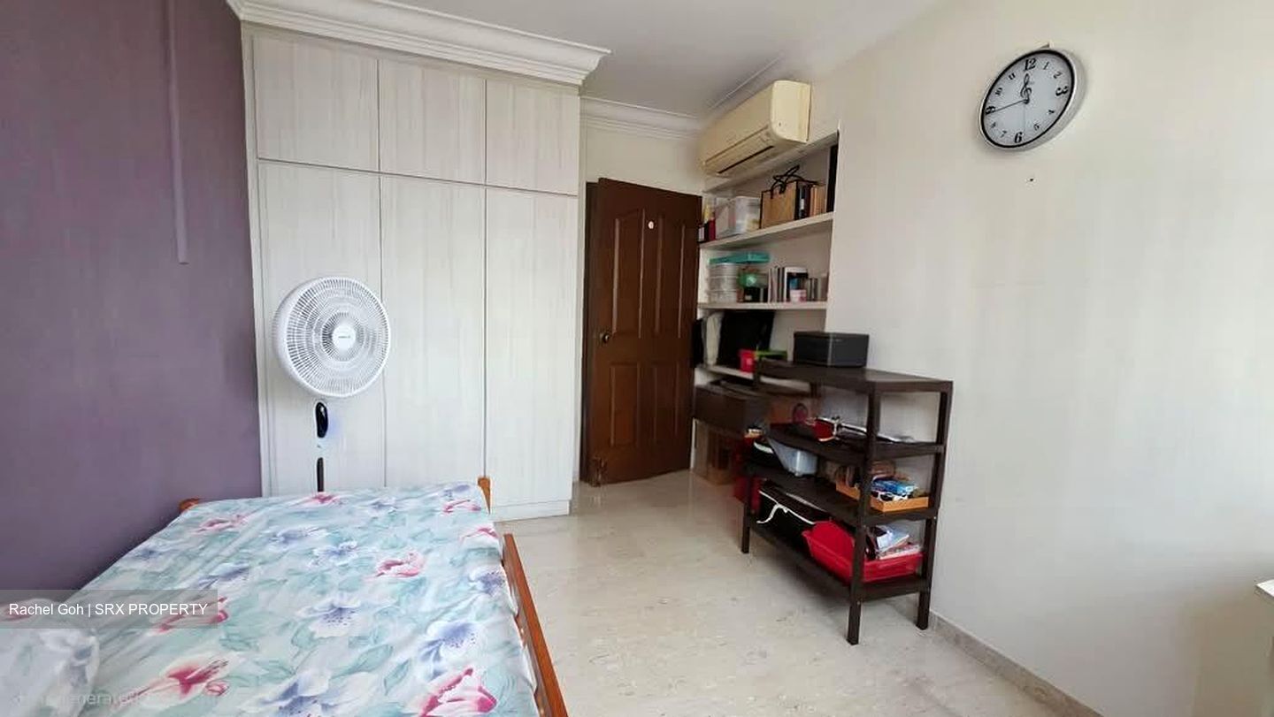 Blk 81B Lorong 4 Toa Payoh (Toa Payoh), HDB 4 Rooms #530658741